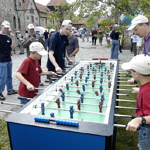 XXL Tischkicker